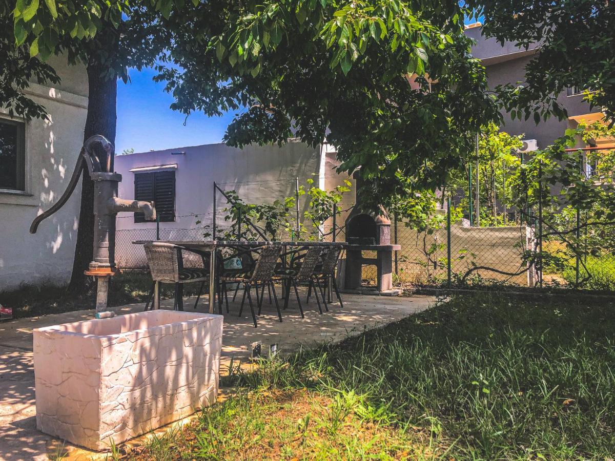 Renata Holiday Apartments Улцин Екстериор снимка